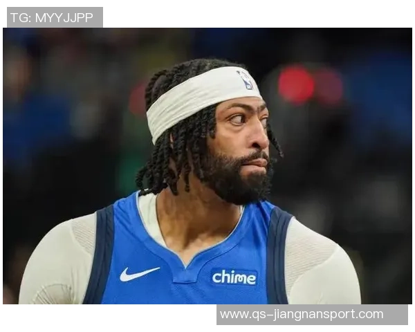 独行侠计划寻求专家评估浓眉手部伤势以确定恢复方案